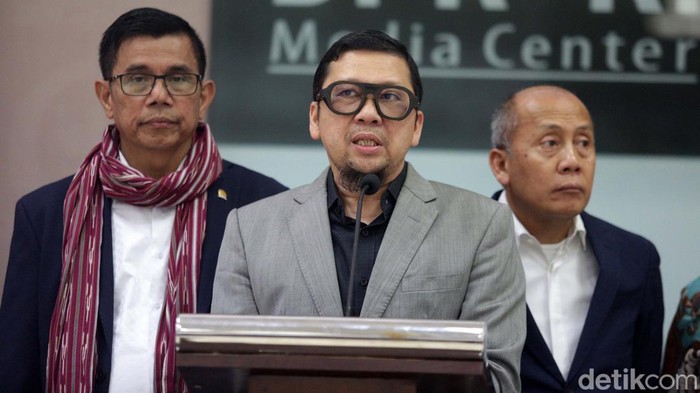 Pilkades Pakai Partai Politik